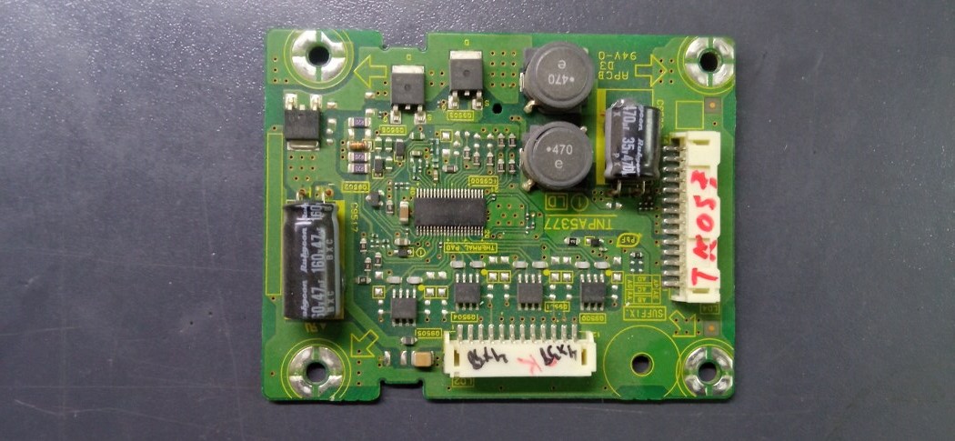 TK057 PANASONIC TX-L37EW30 TCON 19-100290 LED DRIVER TNPA5377